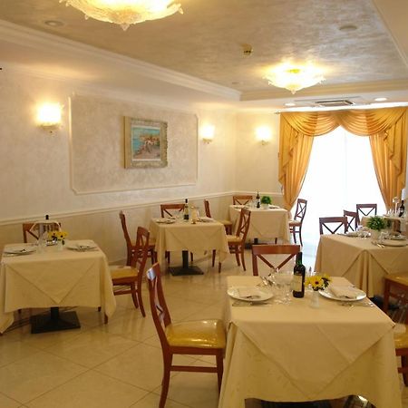 סן ג'יואבאני רוטונדו Hotel Di Cosmo מראה חיצוני תמונה