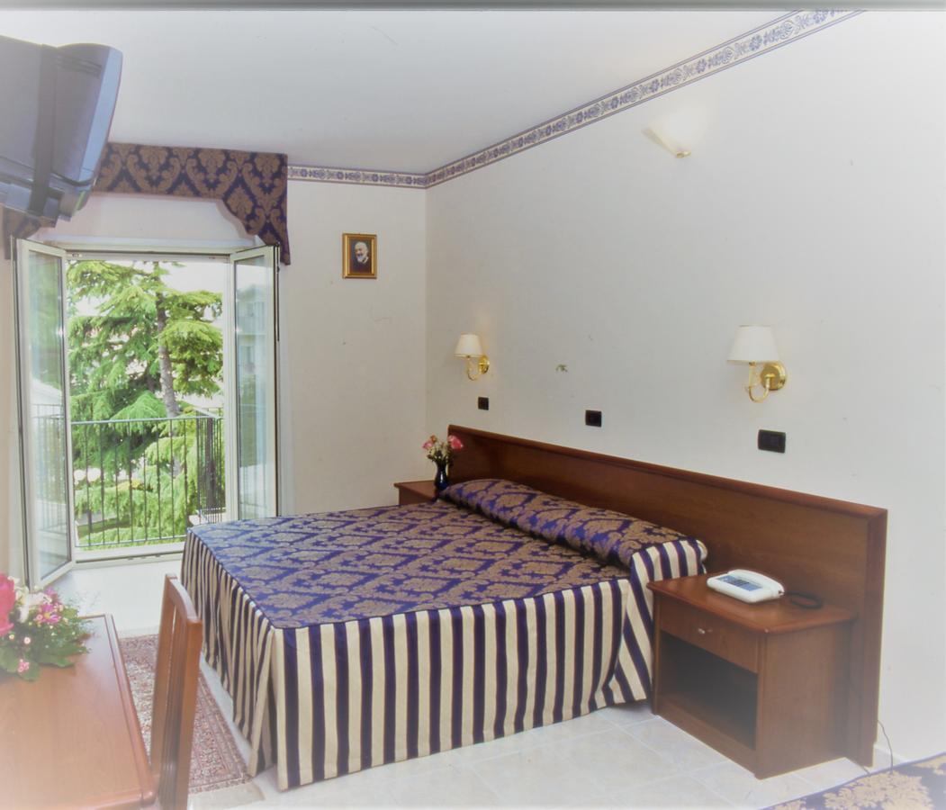 סן ג'יואבאני רוטונדו Hotel Di Cosmo מראה חיצוני תמונה